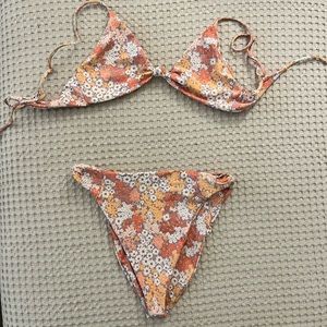 Skatie Bikini, Holland print: Sarah Top, size Medium & Salty Bottom, size Small